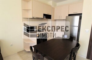 Нов, Обзаведен, Двустаен апартамент, Окръжна болница