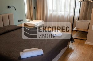 Нов, Луксозен, Обзаведен Двустаен апартамент, м-т Кабакум
