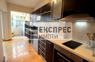 Furnished 2 bedroom apartment, Center