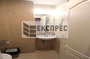 Furnished 2 bedroom apartment, Center