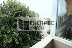 Furnished 2 bedroom apartment, Center