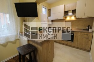 Обзаведен Двустаен апартамент, Център