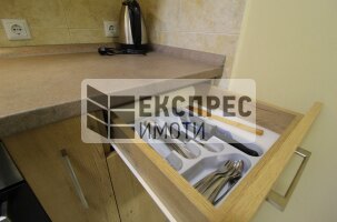 Обзаведен Двустаен апартамент, Център