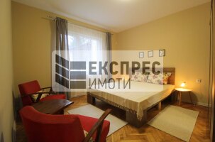 Обзаведен Двустаен апартамент, Център
