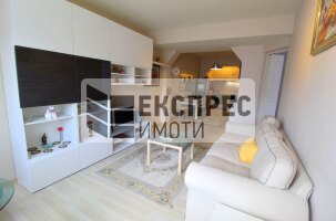 Furnished 3 bedroom apartment, Red Square