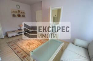 Furnished 3 bedroom apartment, Red Square