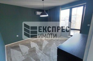 Луксозно, Обзаведен Четиристаен апартамент, Център