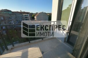 Луксозно, Обзаведен Четиристаен апартамент, Център