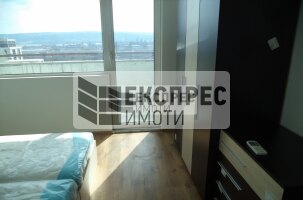 Furnished, Penthouse, Center