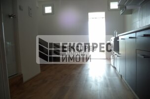 Furnished, Penthouse, Center