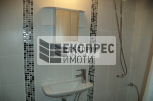 Furnished, 3 bedroom apartment, Center