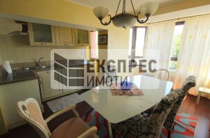 Furnished 3 bedroom apartment, Greek area