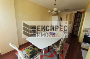 Furnished 3 bedroom apartment, Greek area