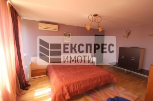 Furnished 3 bedroom apartment, Greek area