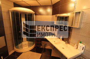 Furnished 3 bedroom apartment, Greek area
