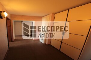 Furnished 3 bedroom apartment, Greek area