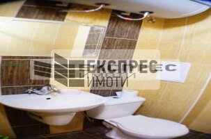 Обзаведен Двустаен апартамент, Колхозен пазар
