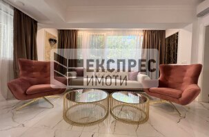 Нов, Луксозен, Обзаведен Тристаен апартамент, Гръцка махала