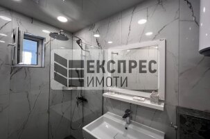Нов, Луксозен, Обзаведен Тристаен апартамент, Гръцка махала