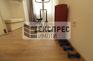Нов, Обзаведен Четиристаен апартамент, Окръжна болница
