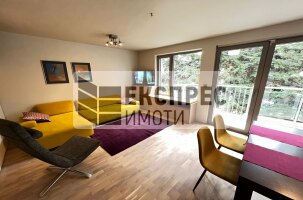 Обзаведен, Тристаен апартамент, Окръжна болница