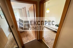 Обзаведен, Тристаен апартамент, Окръжна болница