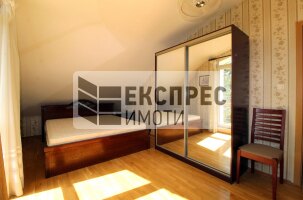 Обзаведен Тристаен апартамент, Окръжна болница