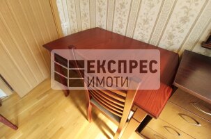 Обзаведен Тристаен апартамент, Окръжна болница