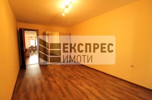 Луксозен,Обзаведен Четиристаен апартамент, Център