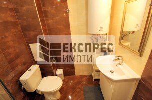 Луксозен,Обзаведен Четиристаен апартамент, Център