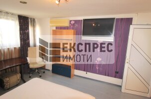 Обзавeден Многостаен апартамент, Окръжна болница