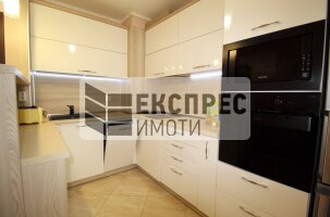 Нов, Обзаведен Двустаен апартамент, Окръжна болница