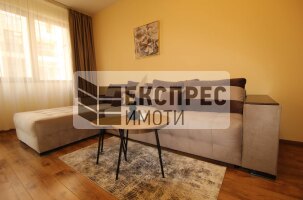 Нов, Обзаведен Двустаен апартамент, Окръжна болница