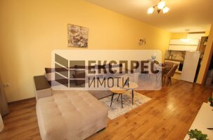 Нов, Обзаведен Двустаен апартамент, Окръжна болница