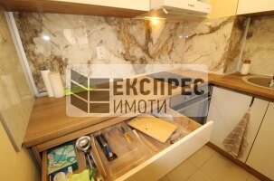 Нов, Обзаведен Двустаен апартамент, Окръжна болница