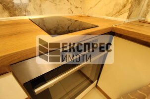 Нов, Обзаведен Двустаен апартамент, Окръжна болница