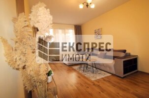 Нов, Обзаведен Двустаен апартамент, Окръжна болница