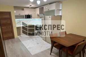 Нов, Обзаведен Двустаен апартамент, Окръжна болница