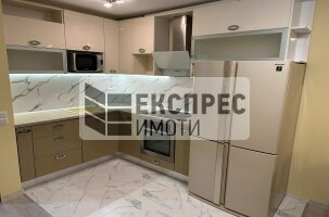 Нов, Обзаведен Двустаен апартамент, Окръжна болница