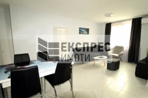 Нов, Обзаведен Двустаен апартамент, Окръжна болница