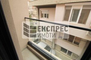 Нов, Обзаведен Двустаен апартамент, Окръжна болница