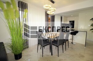 Луксозно, Обзаведен Тристаен апартамент, Аспарухово