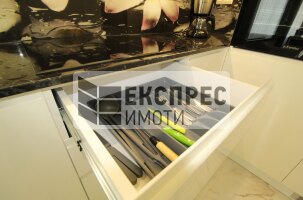 Луксозно, Обзаведен Тристаен апартамент, Аспарухово