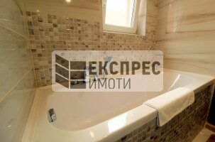 Луксозно, Обзаведен Тристаен апартамент, Аспарухово