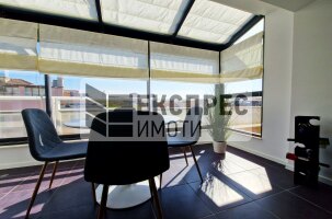 New, Furnished Studio, Center