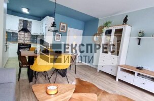 Neu, Möbliert, Luxuriös 1 Schlafzimmer Wohnung, Breeze