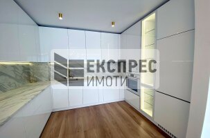 Нов, Луксозно, Обзаведен Двустаен апартамент, Бриз