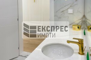 Нов, Луксозно, Обзаведен Двустаен апартамент, Бриз