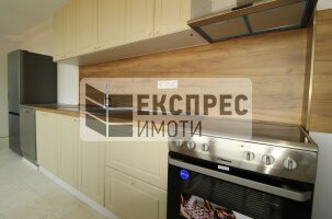 Нов, Обзаведен Двустаен апартамент, Гранд Мол Варна