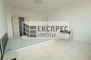 Нов, Обзаведен Двустаен апартамент, Гранд Мол Варна